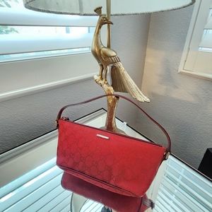 Gucci Boat Pochette in Red